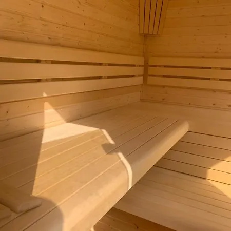 S Wellness Službami
