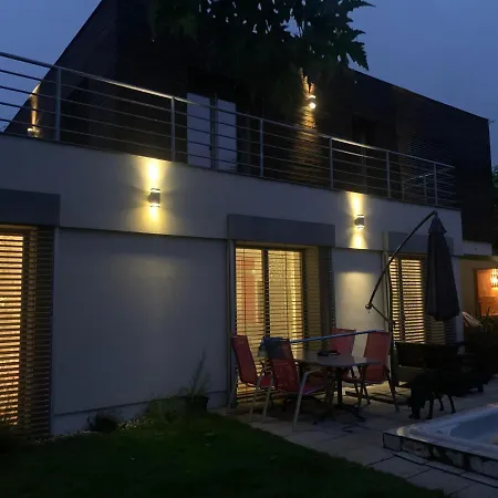 S Wellness Sluzbami Landhaus