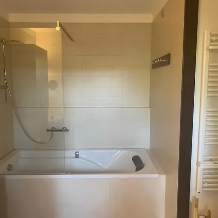 S Wellness Sluzbami Country house